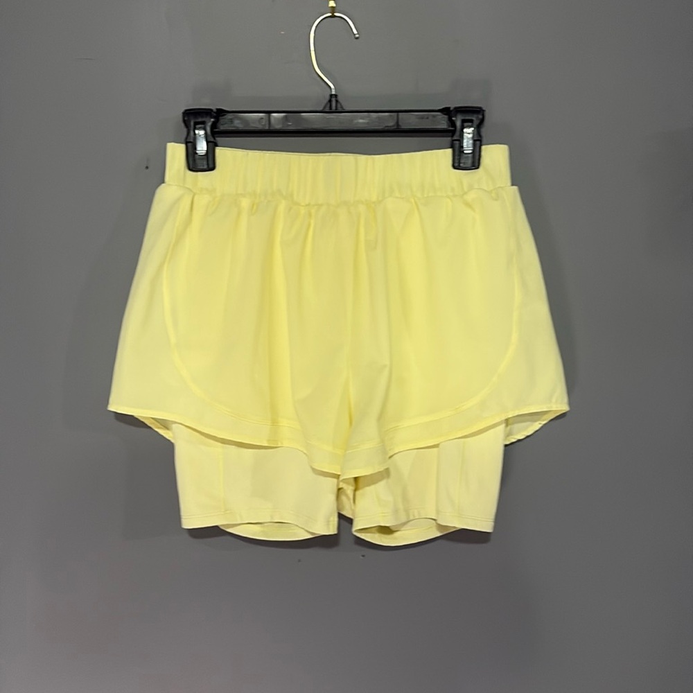 Calia Women's Athletic Shorts in Light Yellow